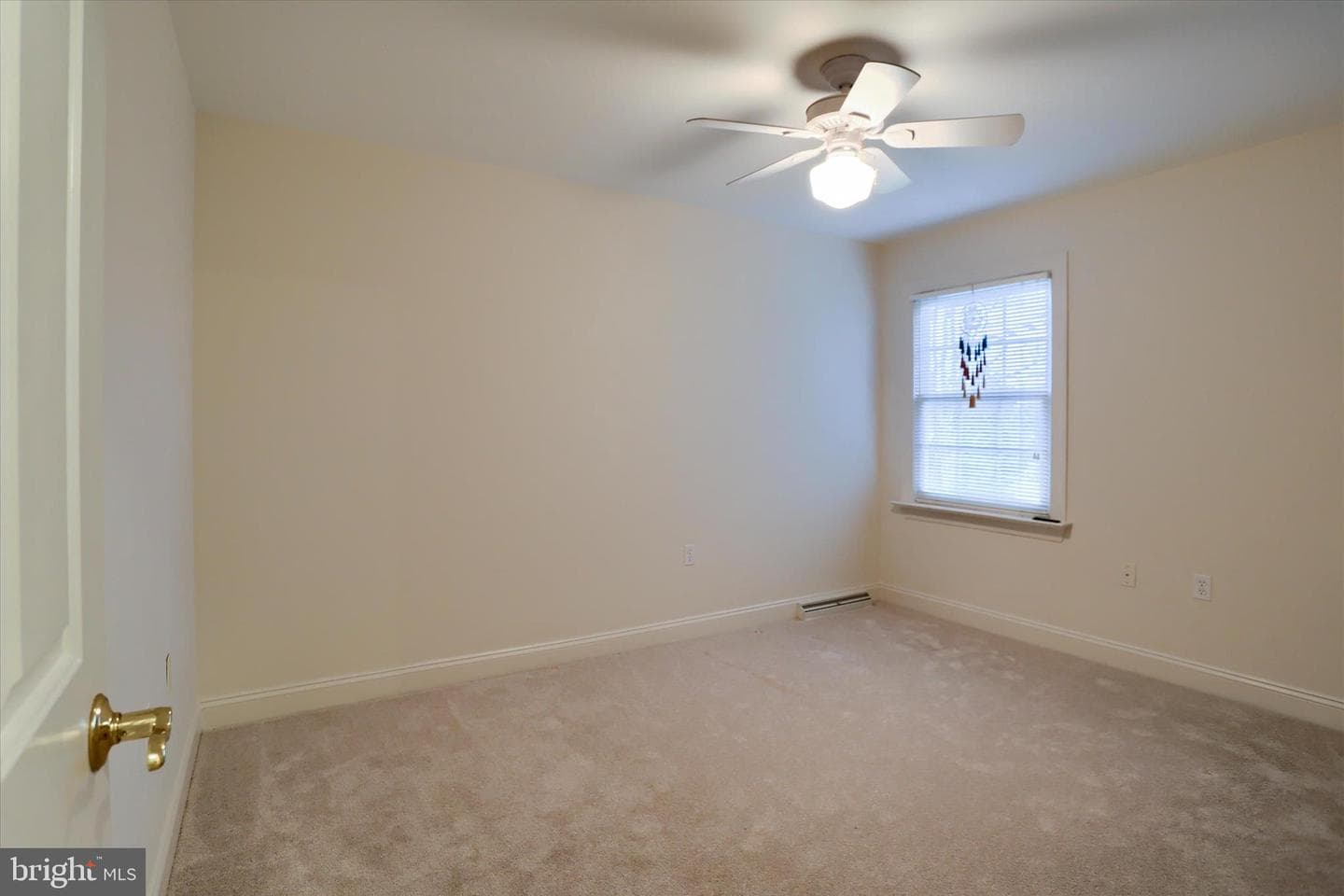 203 Friar Court photo 27