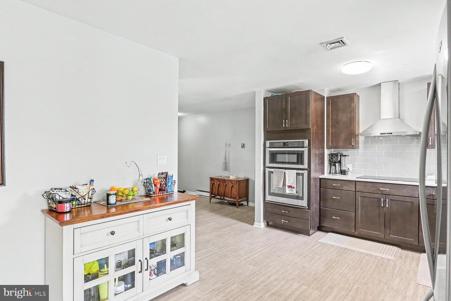 23 Dewalt Drive photo 6