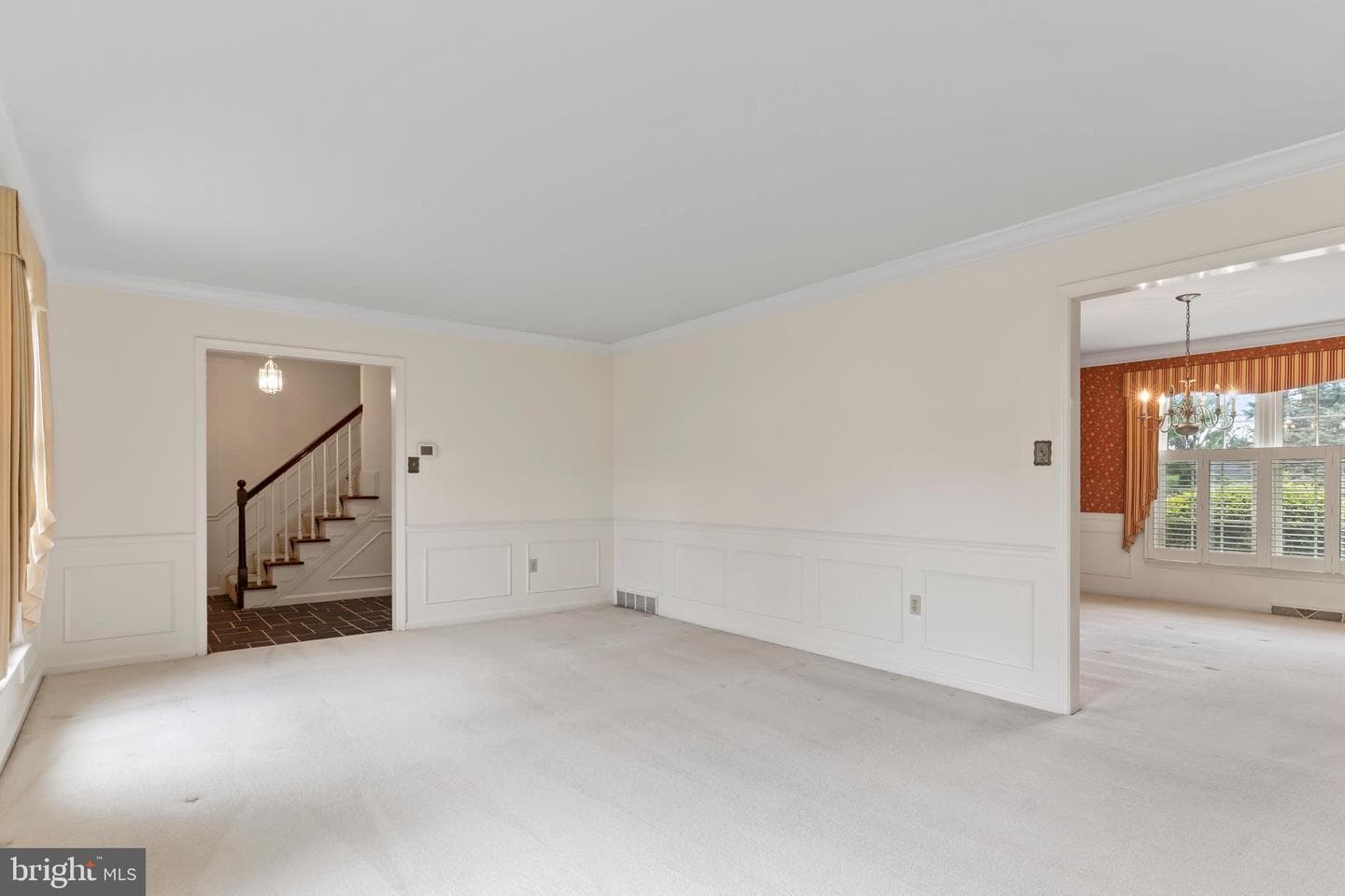 6334 Pennsboro Drive photo 4