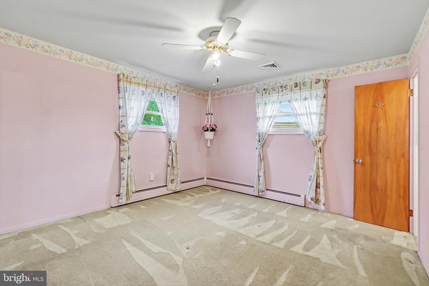 1131 Apple Drive photo 11