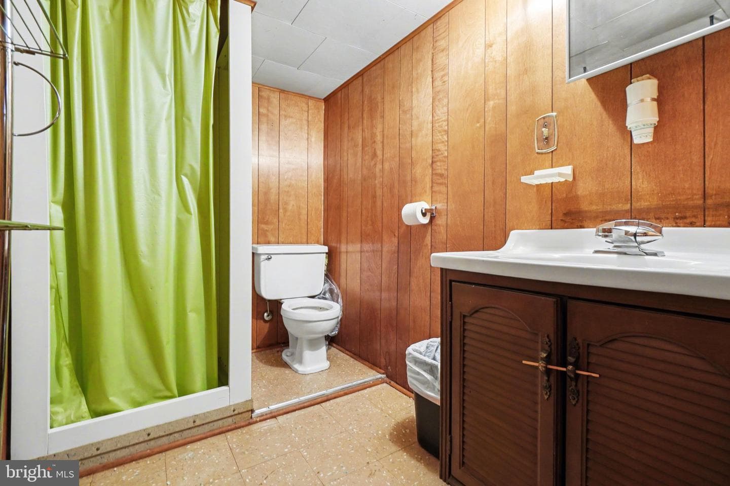 1131 Apple Drive photo 27