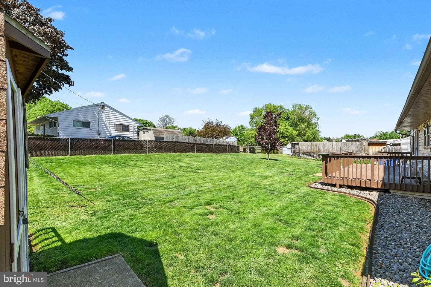 24 Maple Drive photo 31
