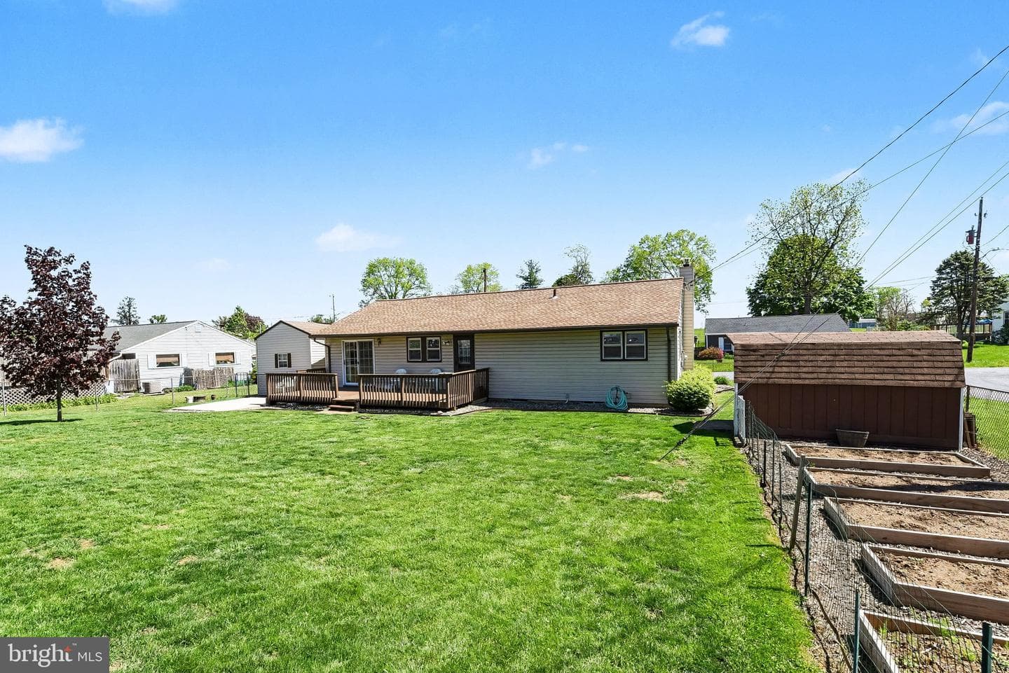 24 Maple Drive photo 32