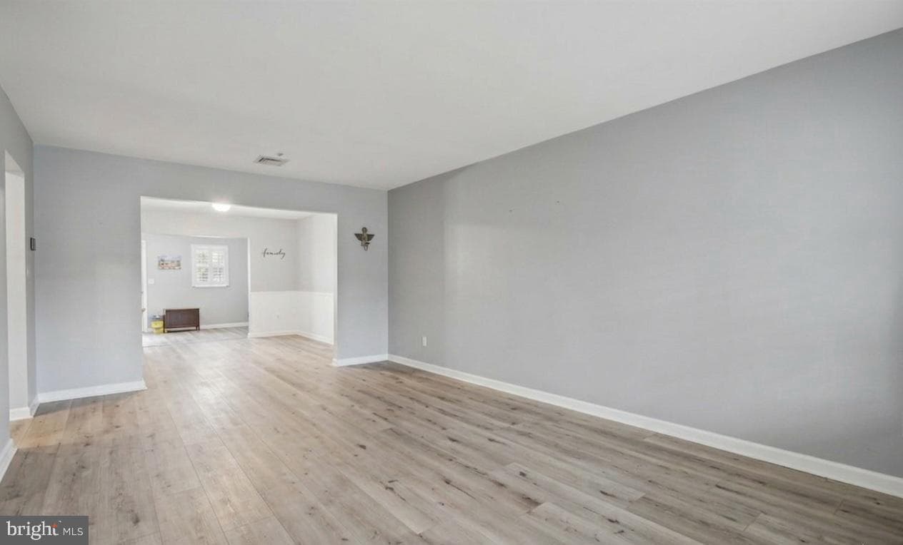 6 Westwood Court photo 2