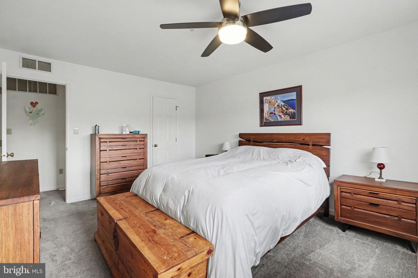 6 Westwood Court photo 30