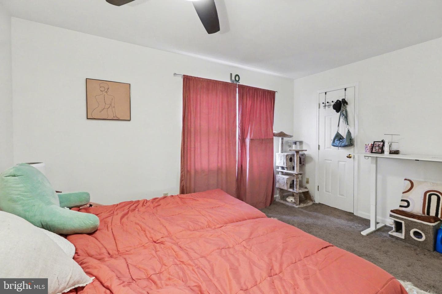 6 Westwood Court photo 33