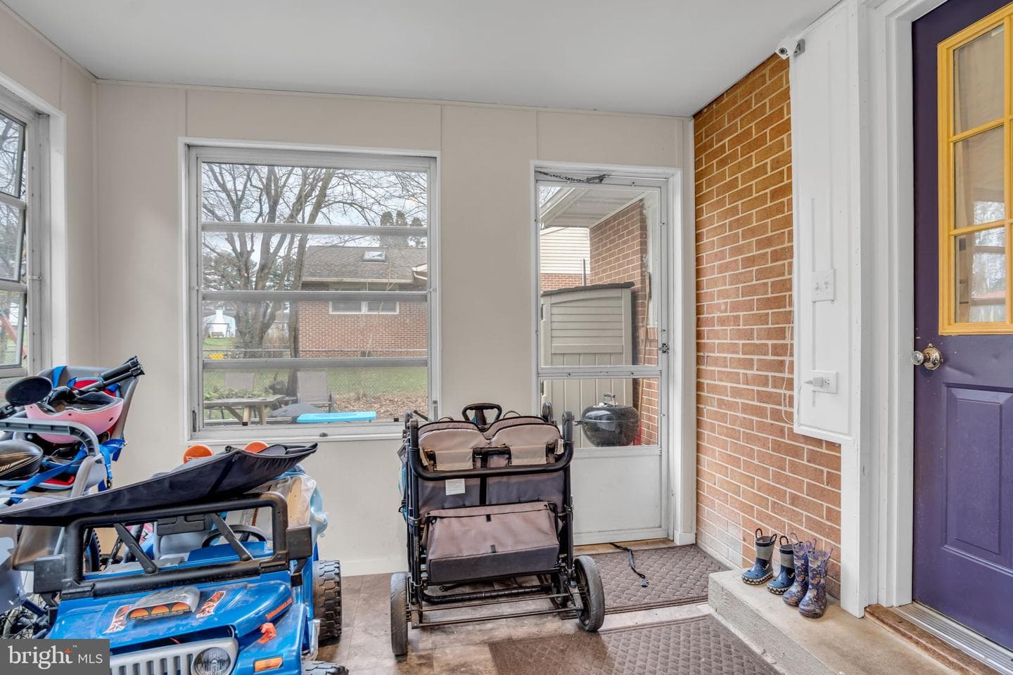 5224 Oxford Drive photo 27