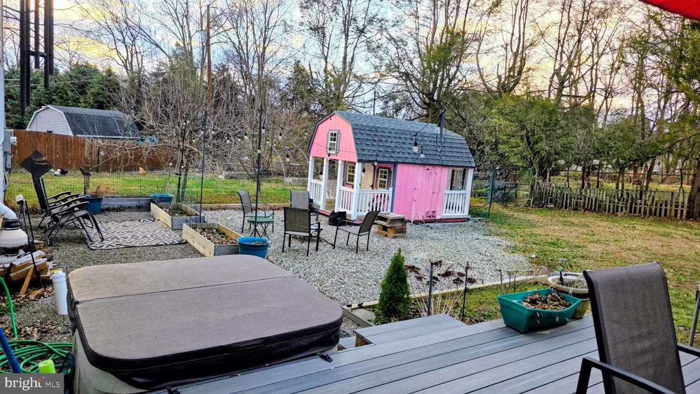 29 Clover Lane photo 9