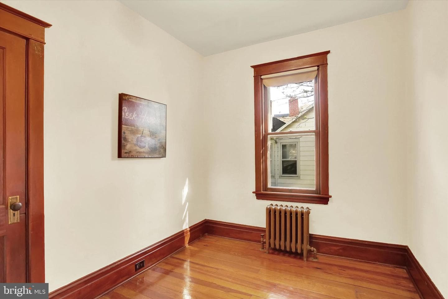 612 2nd St photo 18