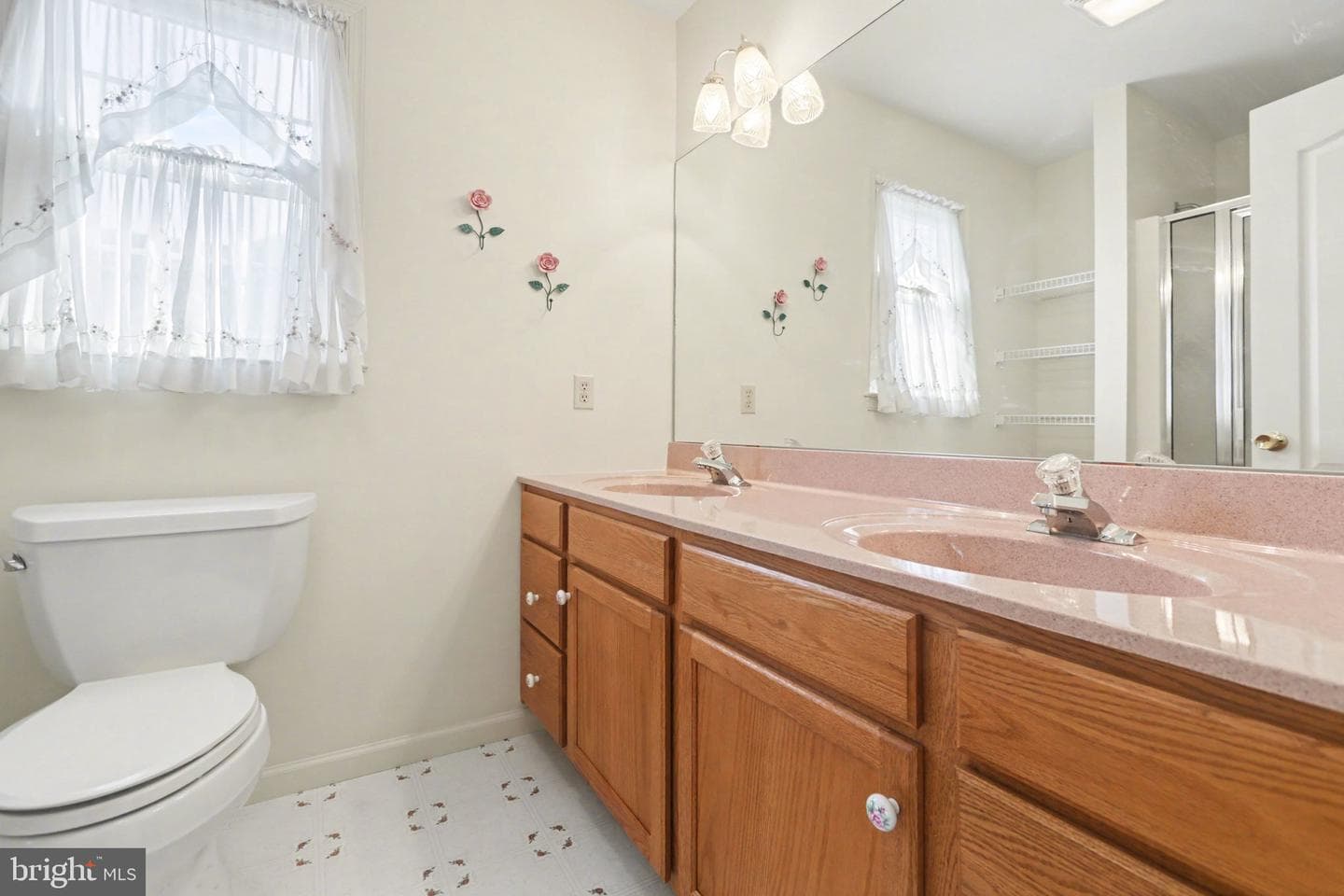 33 Blue Spruce Drive photo 18