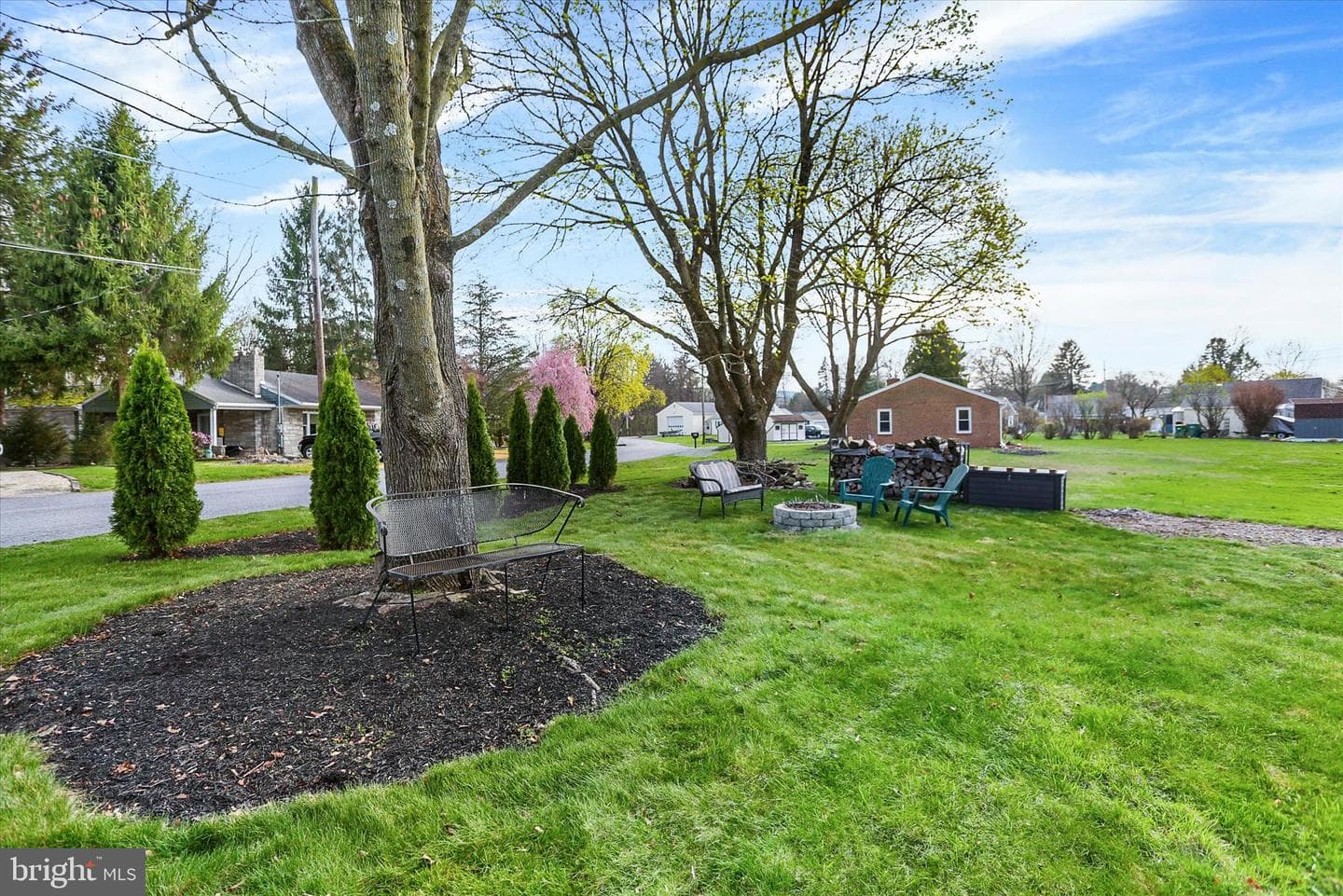 607 Woodland Avenue photo 44