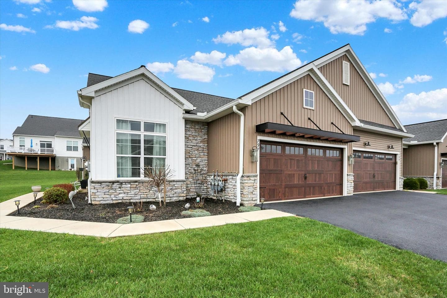 797 Aurora Drive, Mechanicsburg