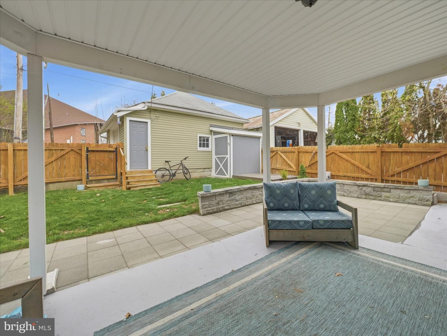 18 Richard Avenue photo 31