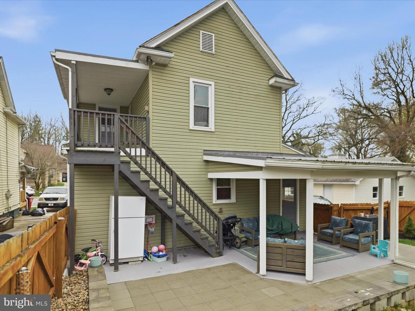 18 Richard Avenue photo 34