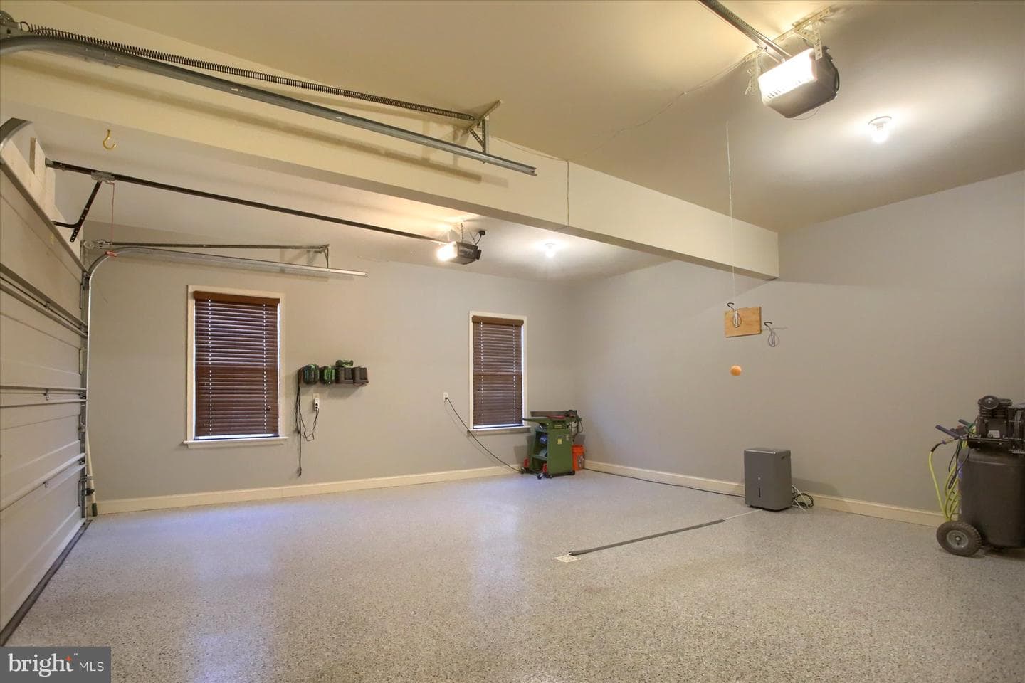 1720 Sawyer Lane photo 61