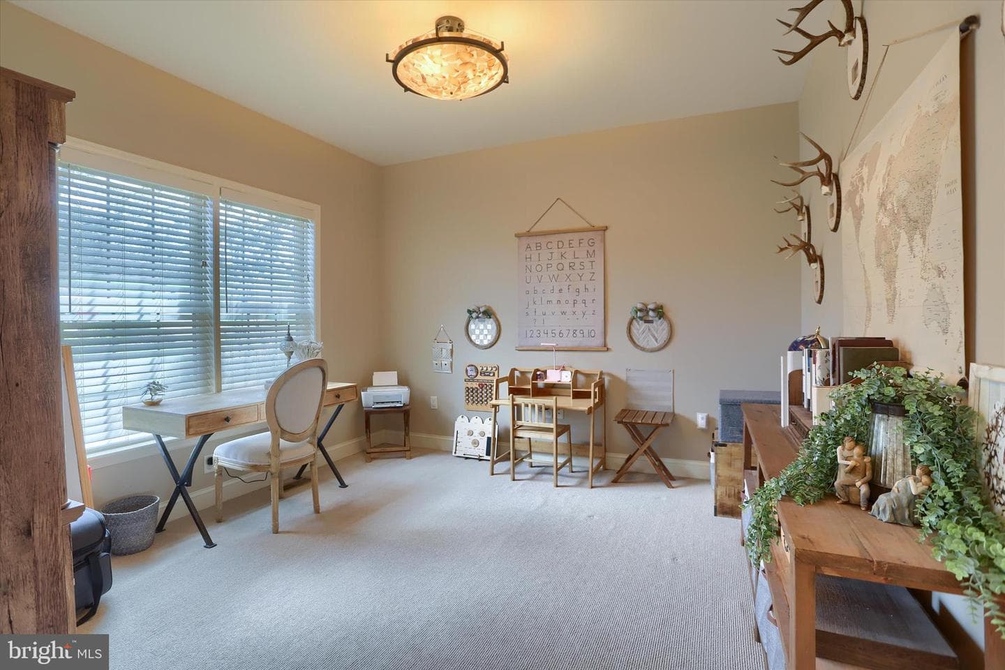 1720 Sawyer Lane photo 8