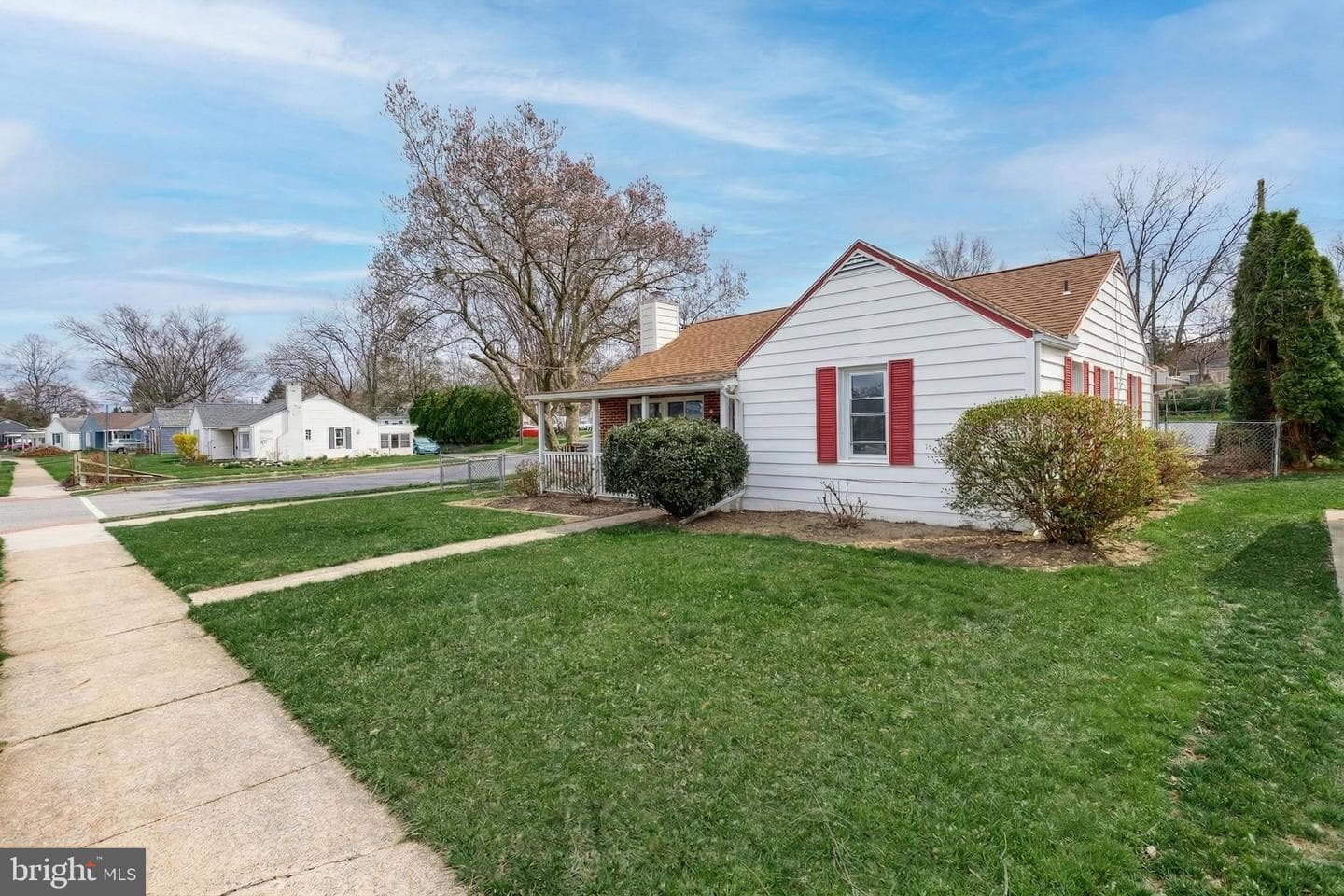 1400 Simpson Ferry Road photo 6