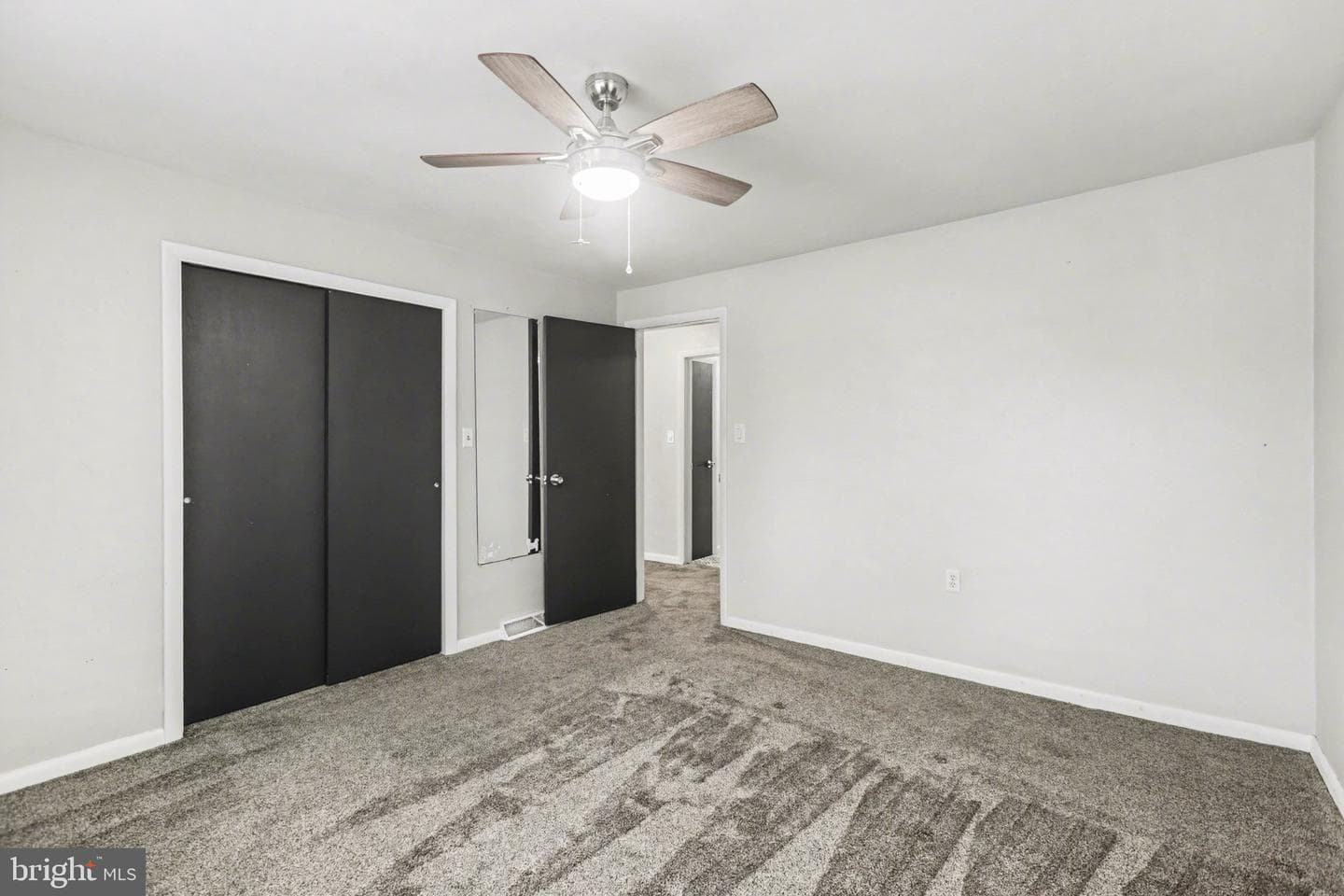 3111 Spring Road photo 15