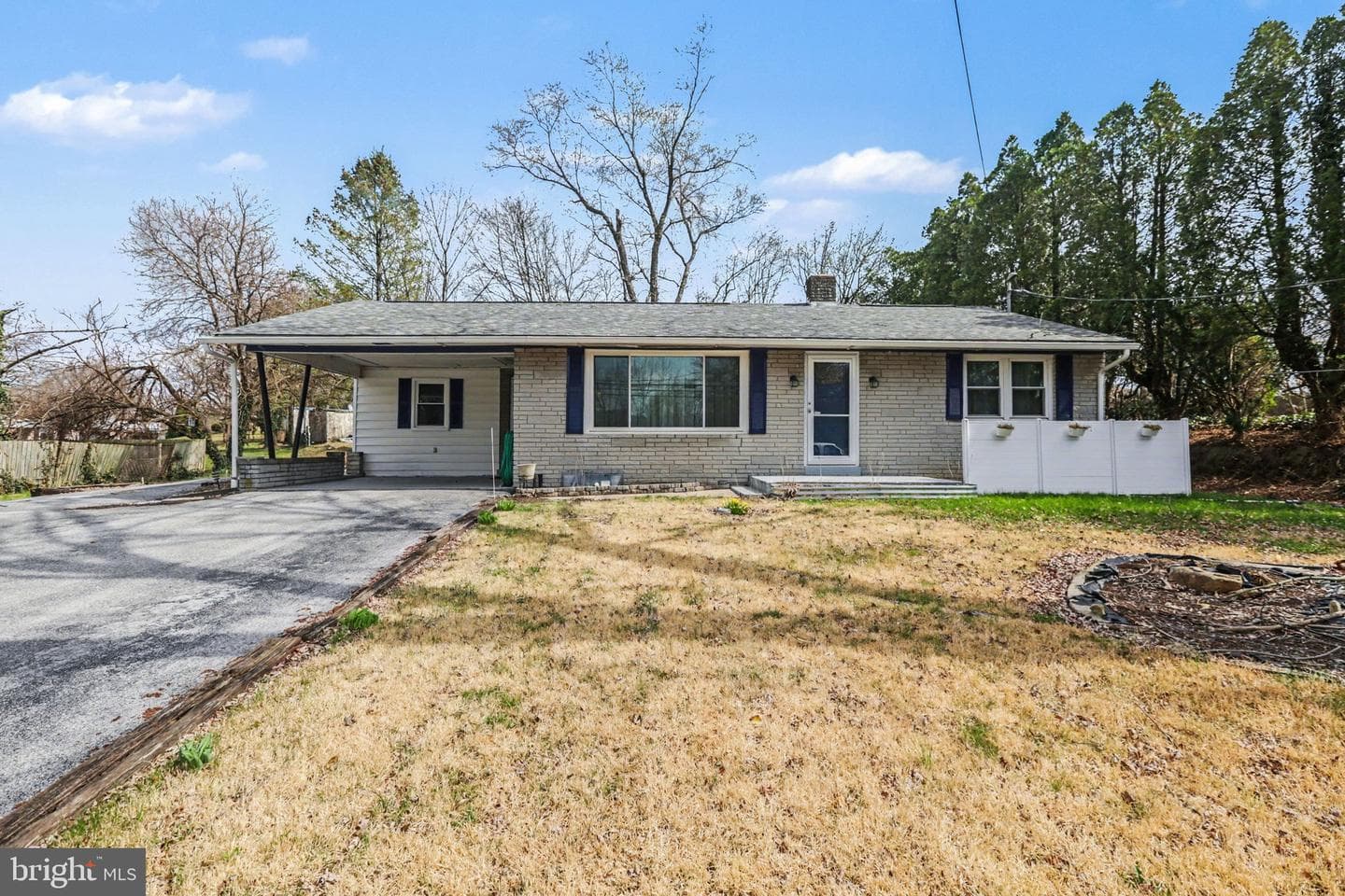 3111 Spring Road photo 2