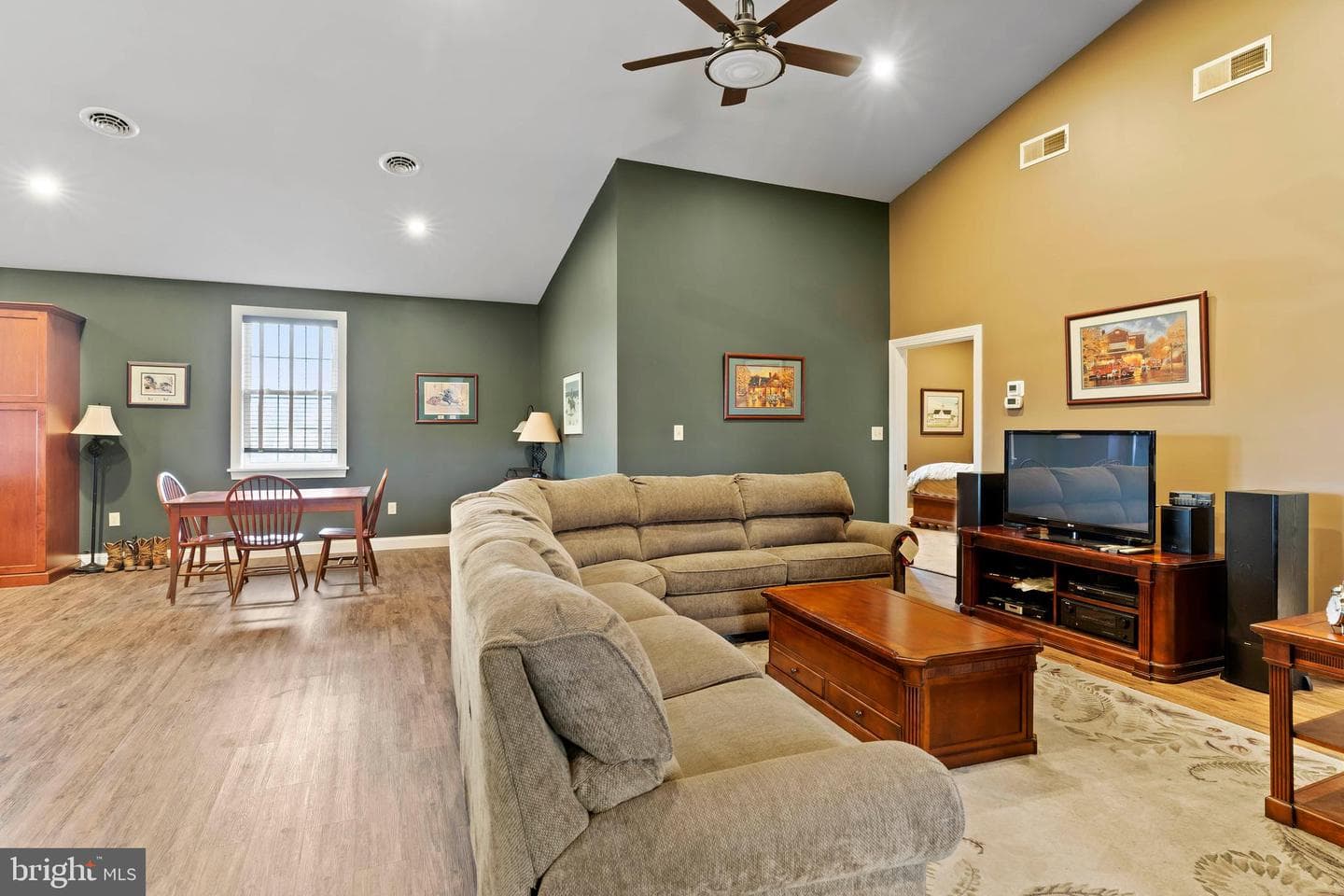 67 E Yellowbreeches Road photo 15
