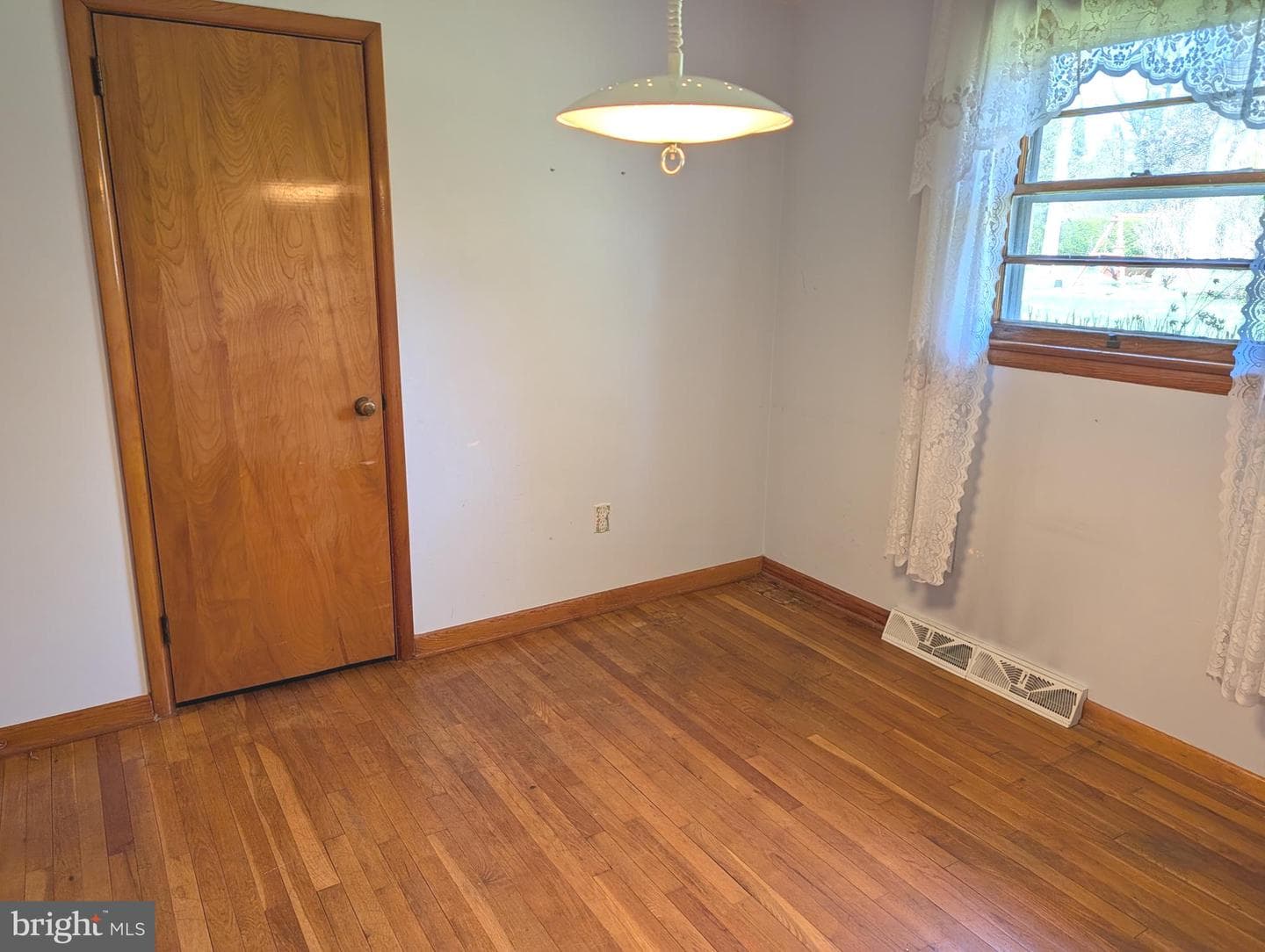 1476 Brandt Avenue photo 11