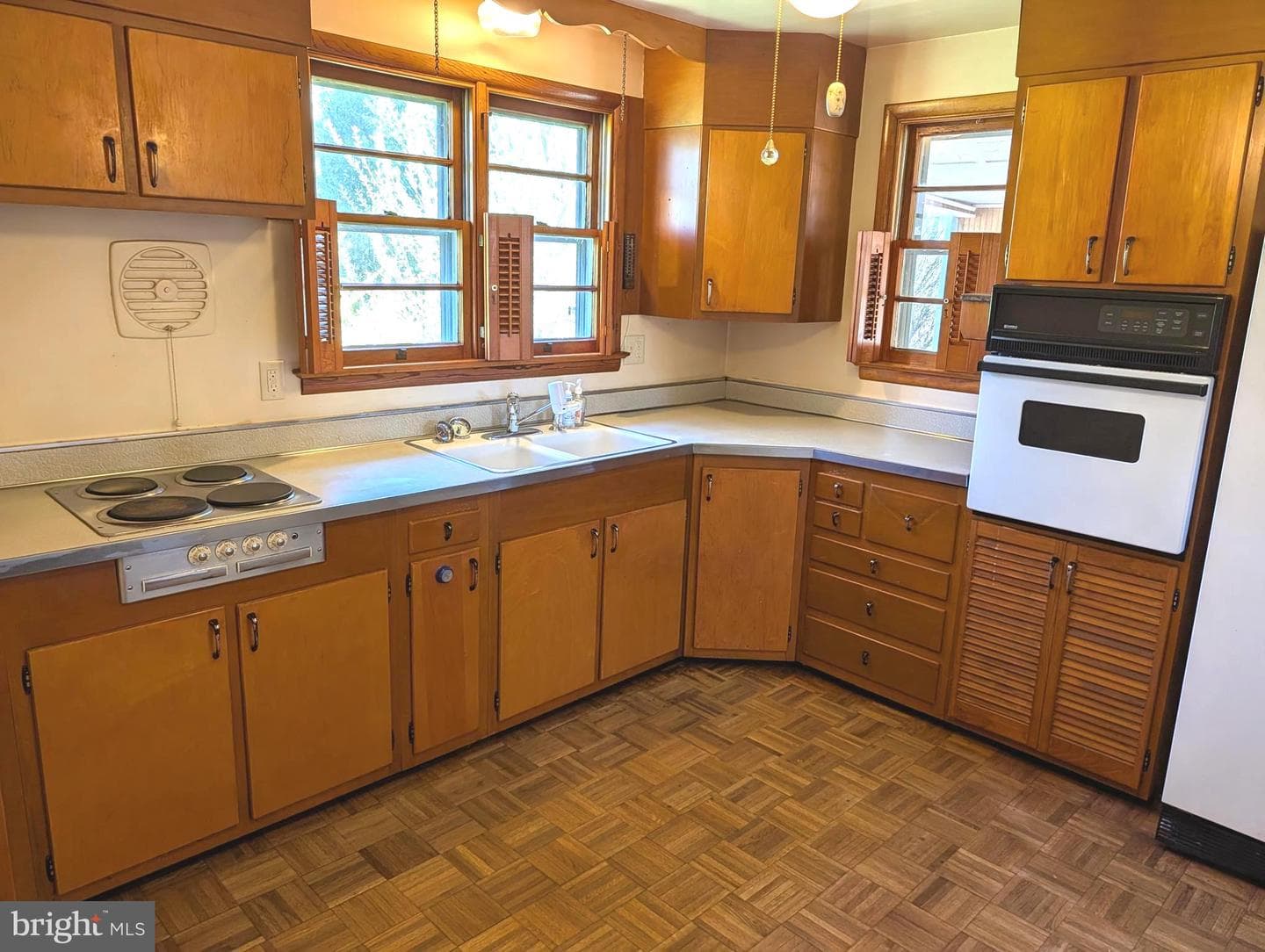 1476 Brandt Avenue photo 14