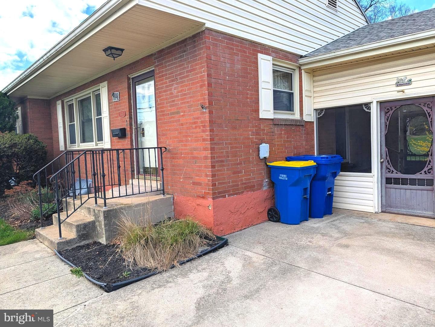 1476 Brandt Avenue photo 3