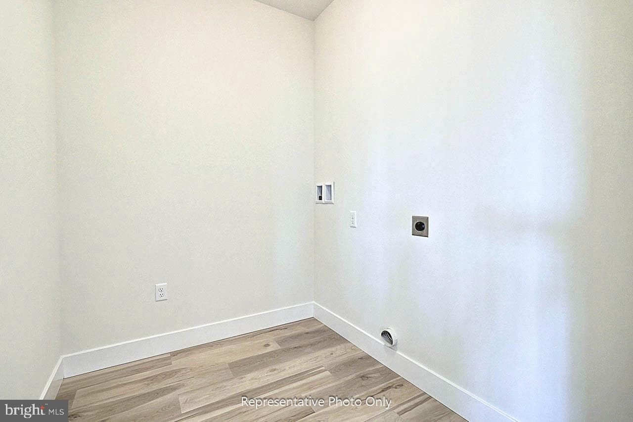 401 Stickley Drive photo 20