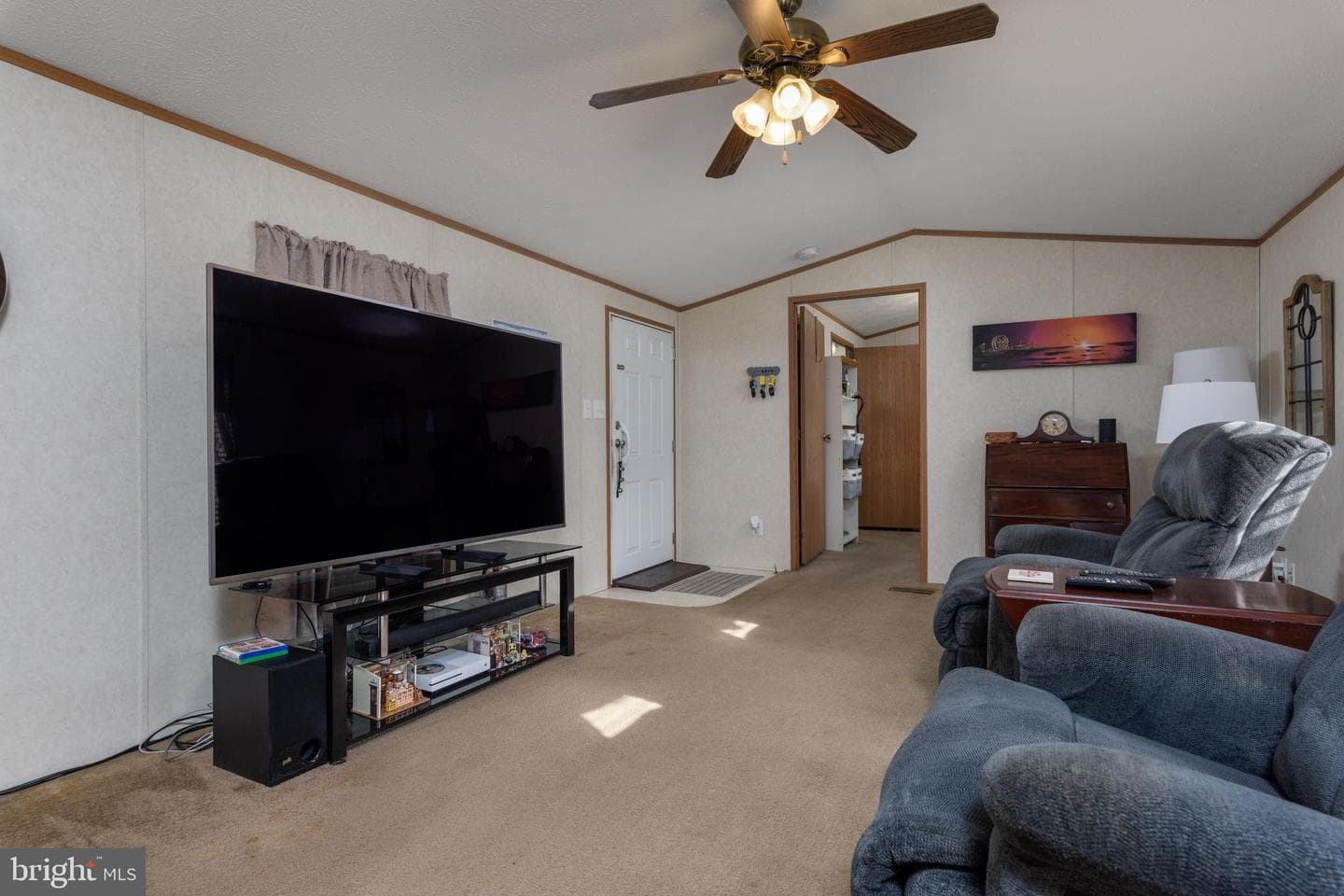 304 Raven Court photo 14