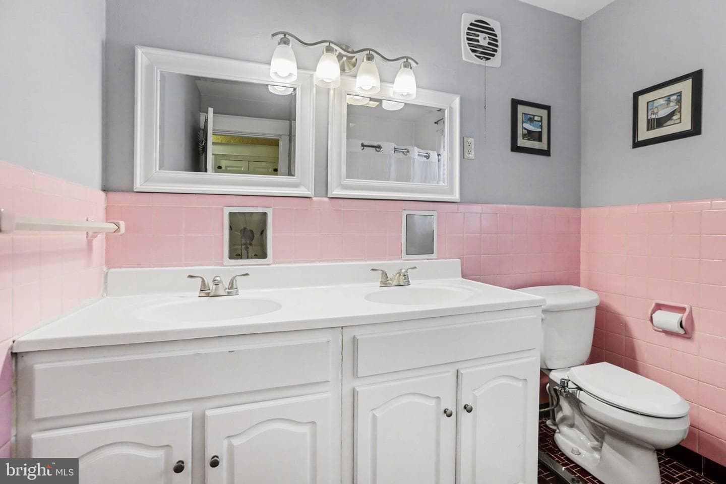 2418 Harvard Avenue photo 30