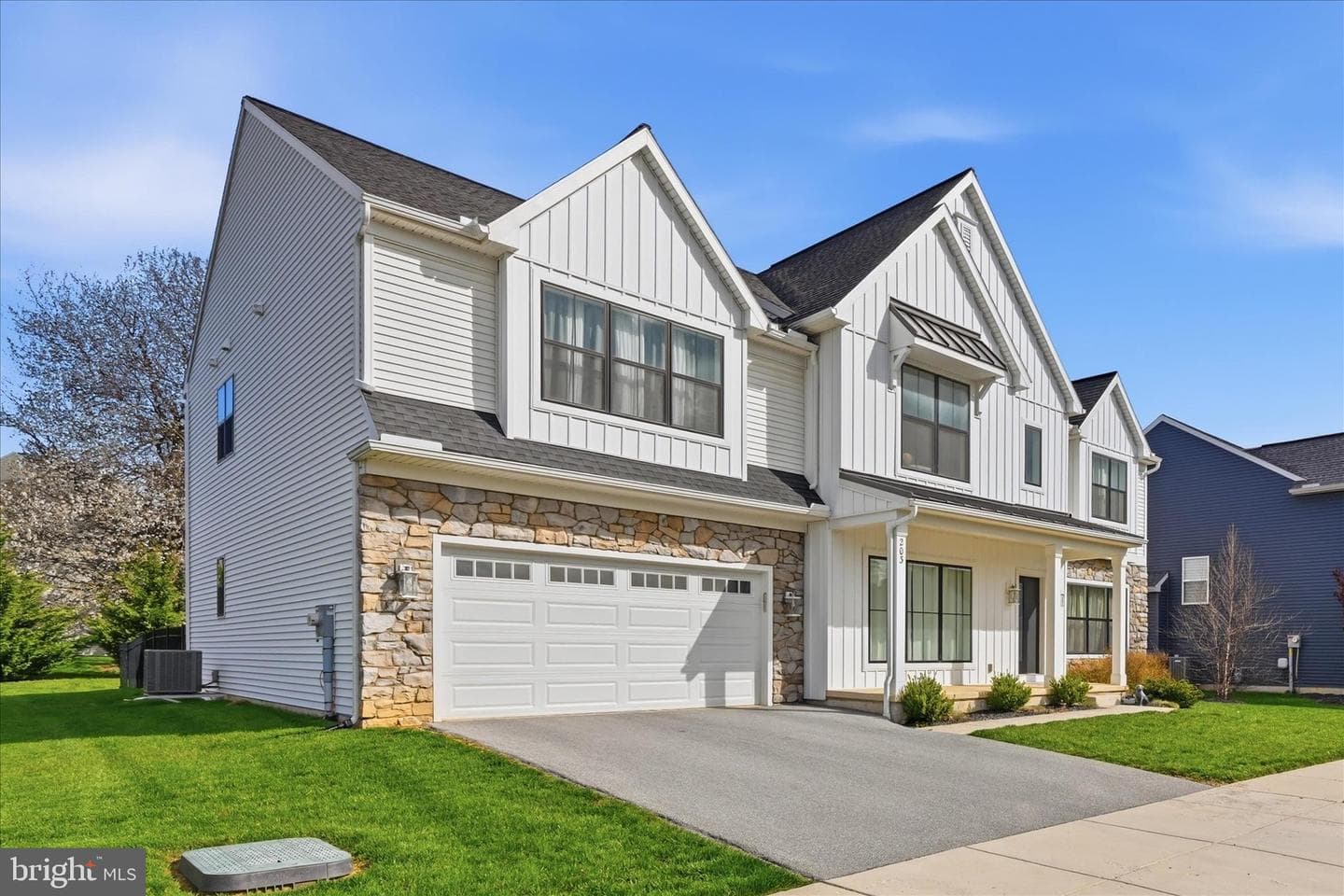 203 Wright Drive, Mechanicsburg