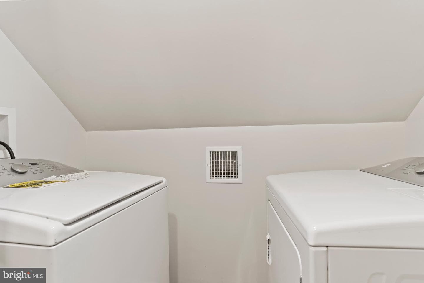 2691 Spring Road photo 28