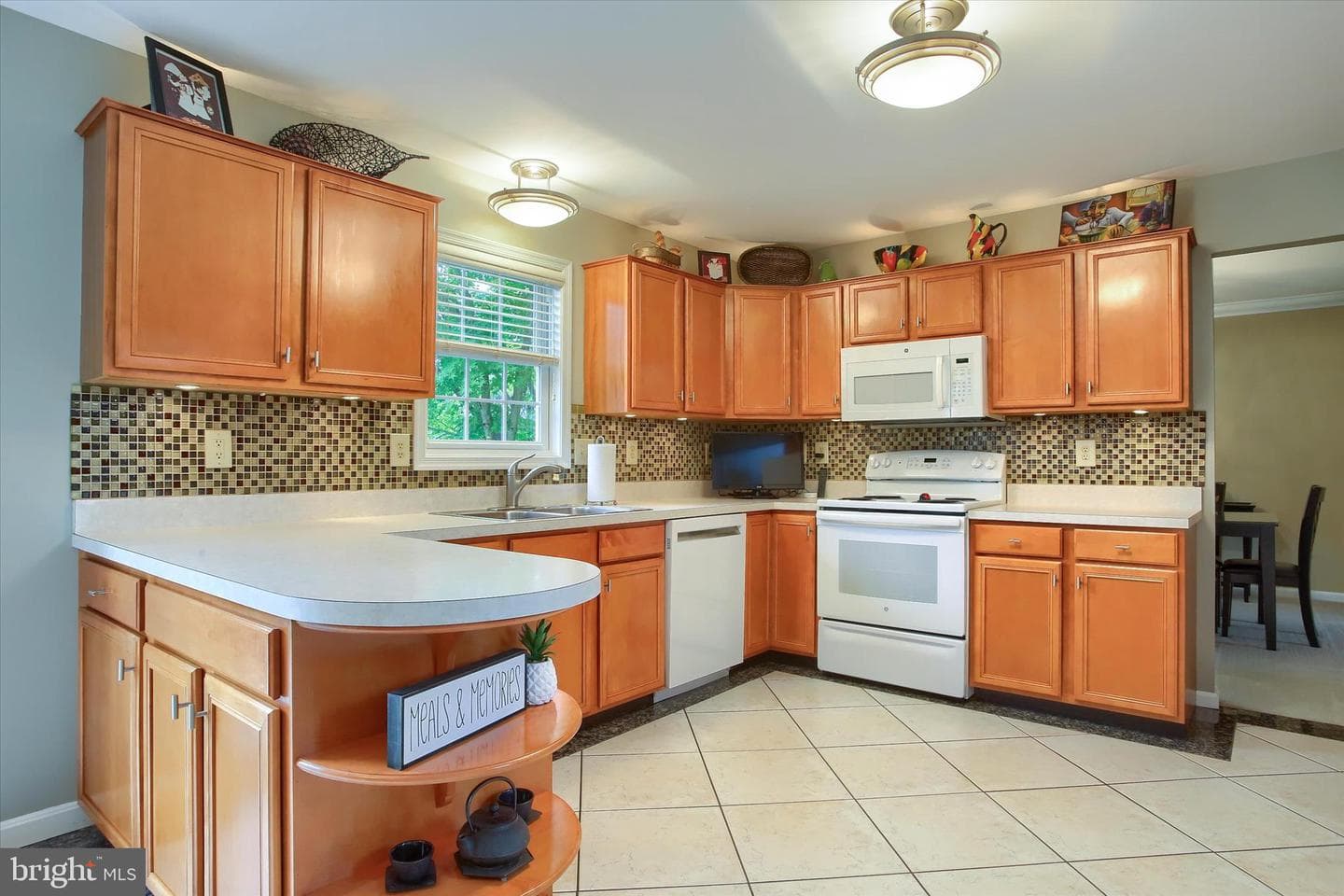 5425 Barbara Dr photo 15