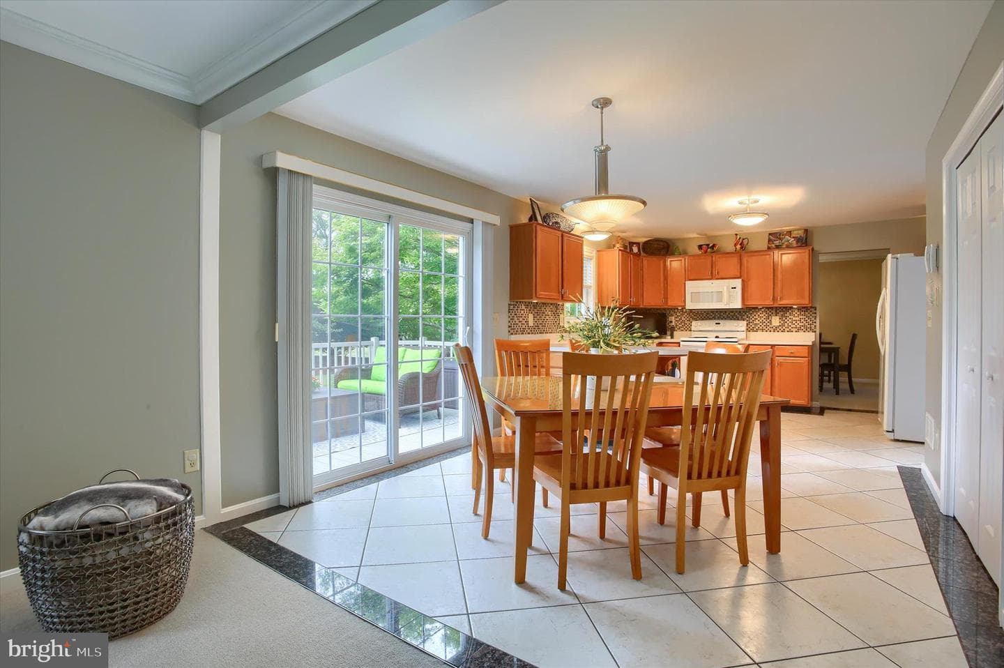 5425 Barbara Dr photo 18