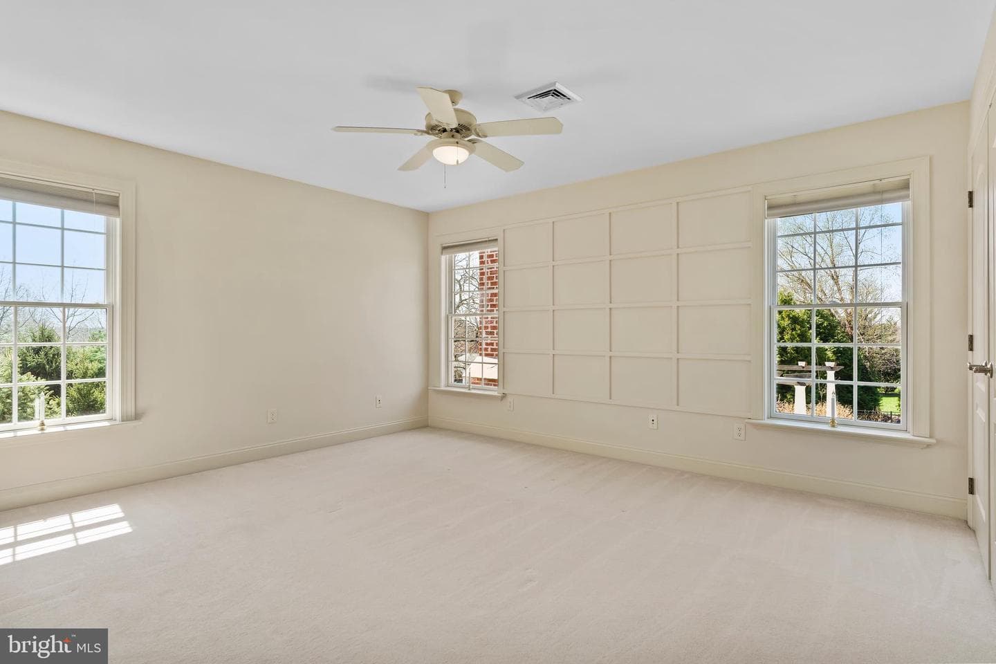 2301 Claridge Court photo 63