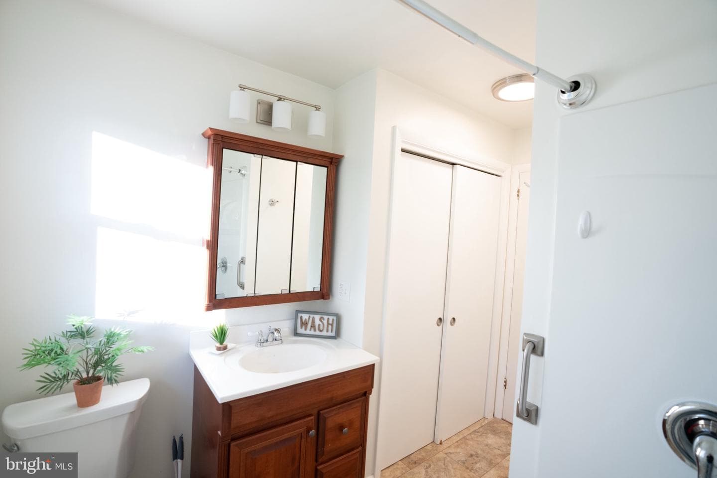 118 Sycamore Drive photo 17