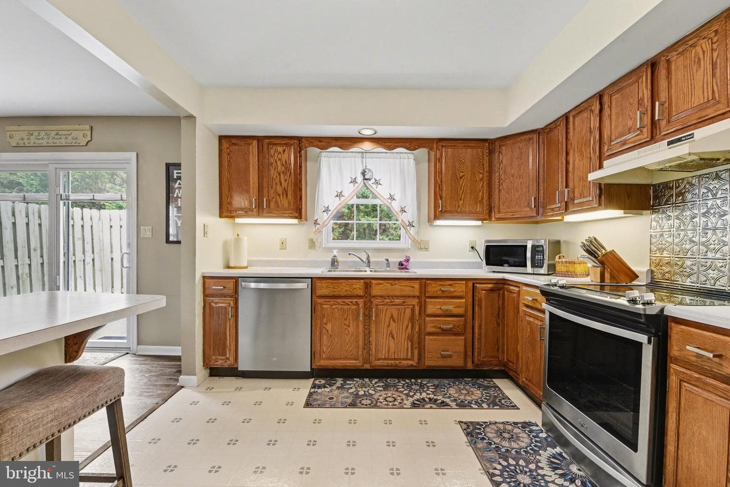 59 Westwood Court photo 7