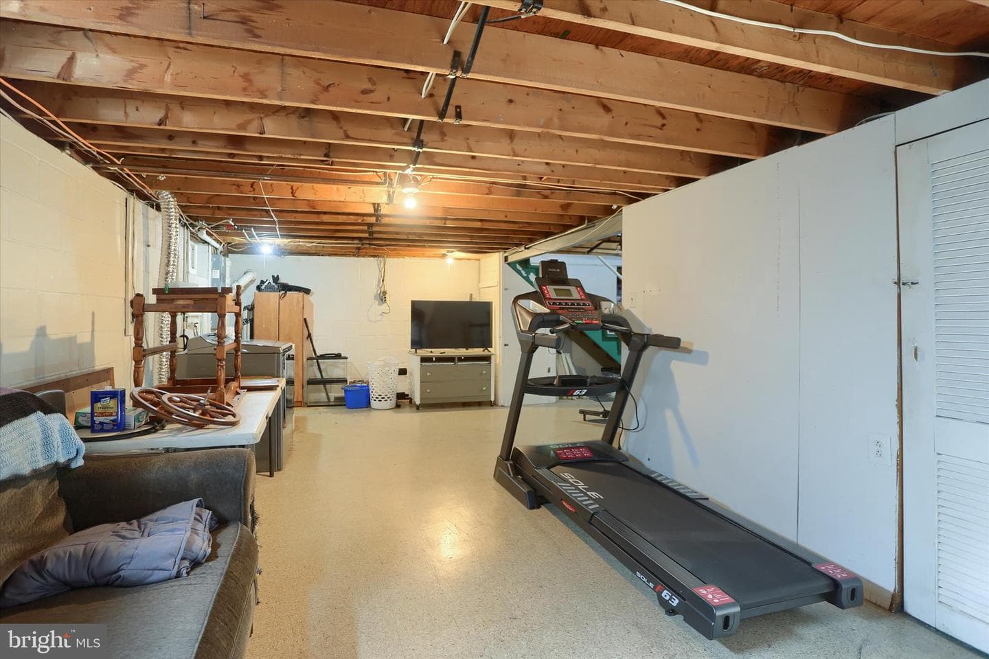 437 Appletree Road photo 36