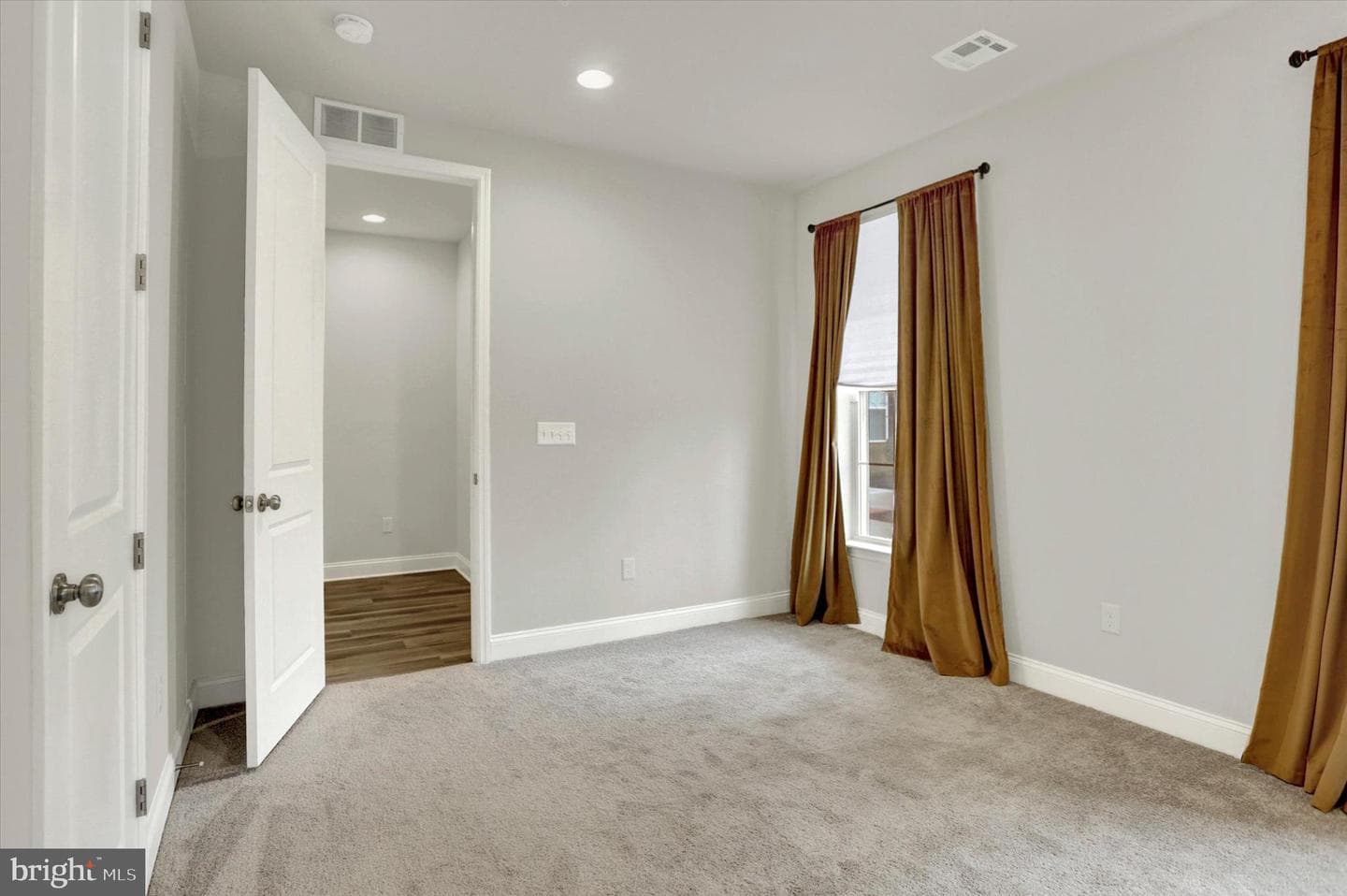 3213 Wayland Road photo 8