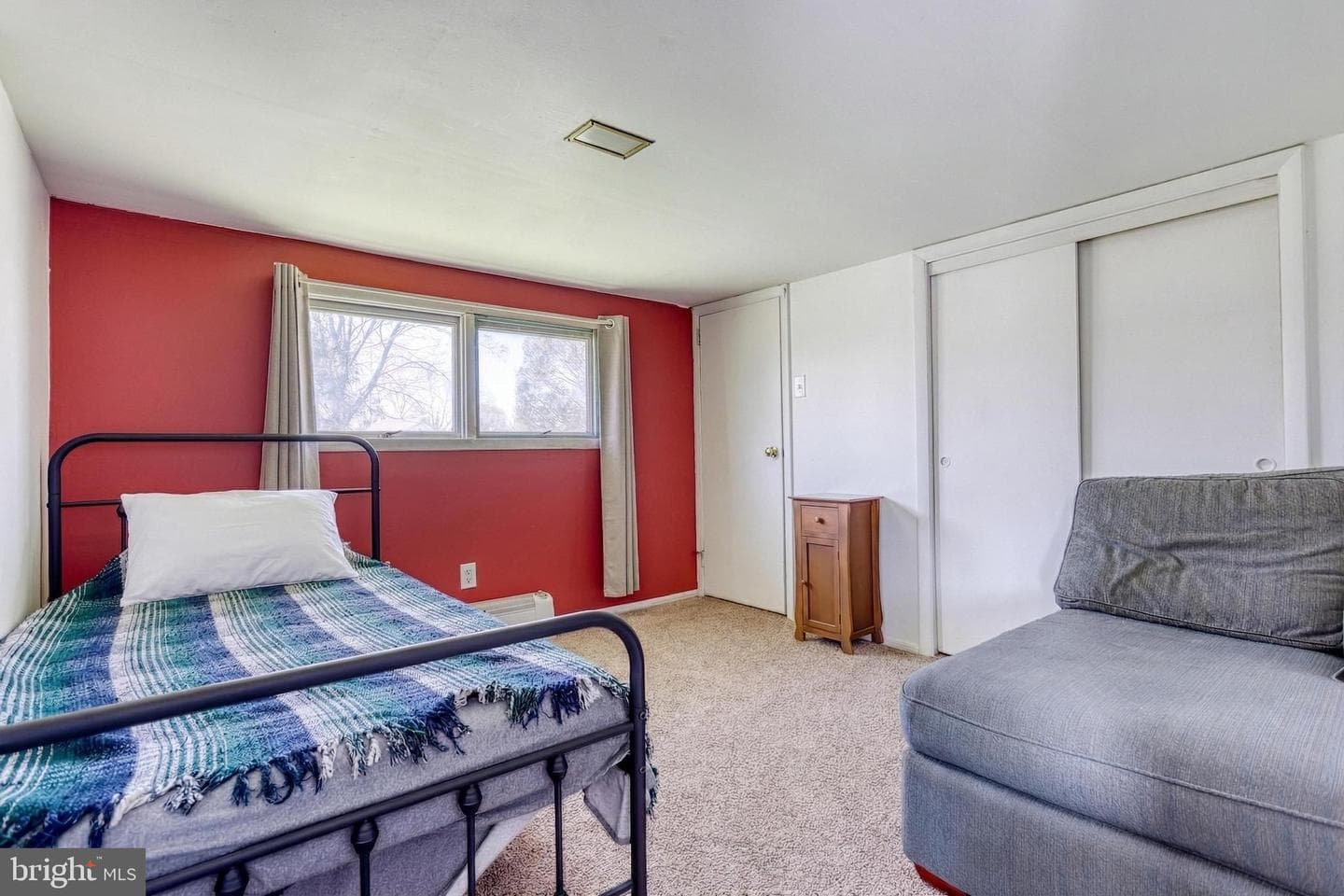 210 Cumberland Drive photo 30