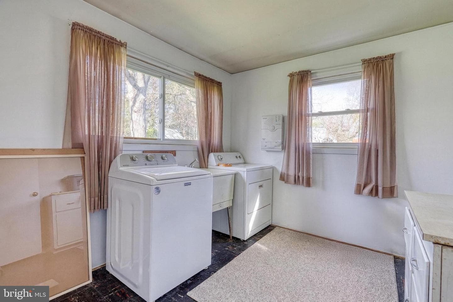 210 Cumberland Drive photo 32