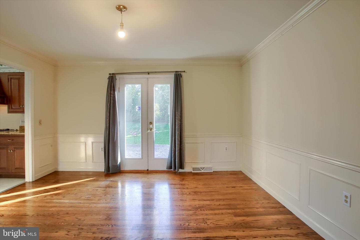 6347 Stephens Crossing photo 10