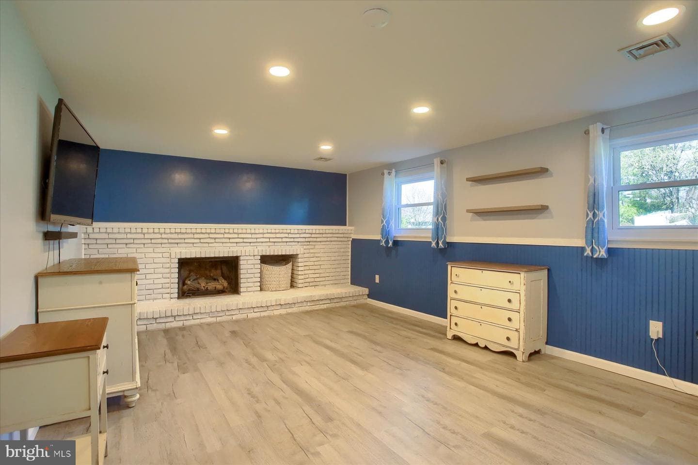 915 Derbyshire Avenue photo 25