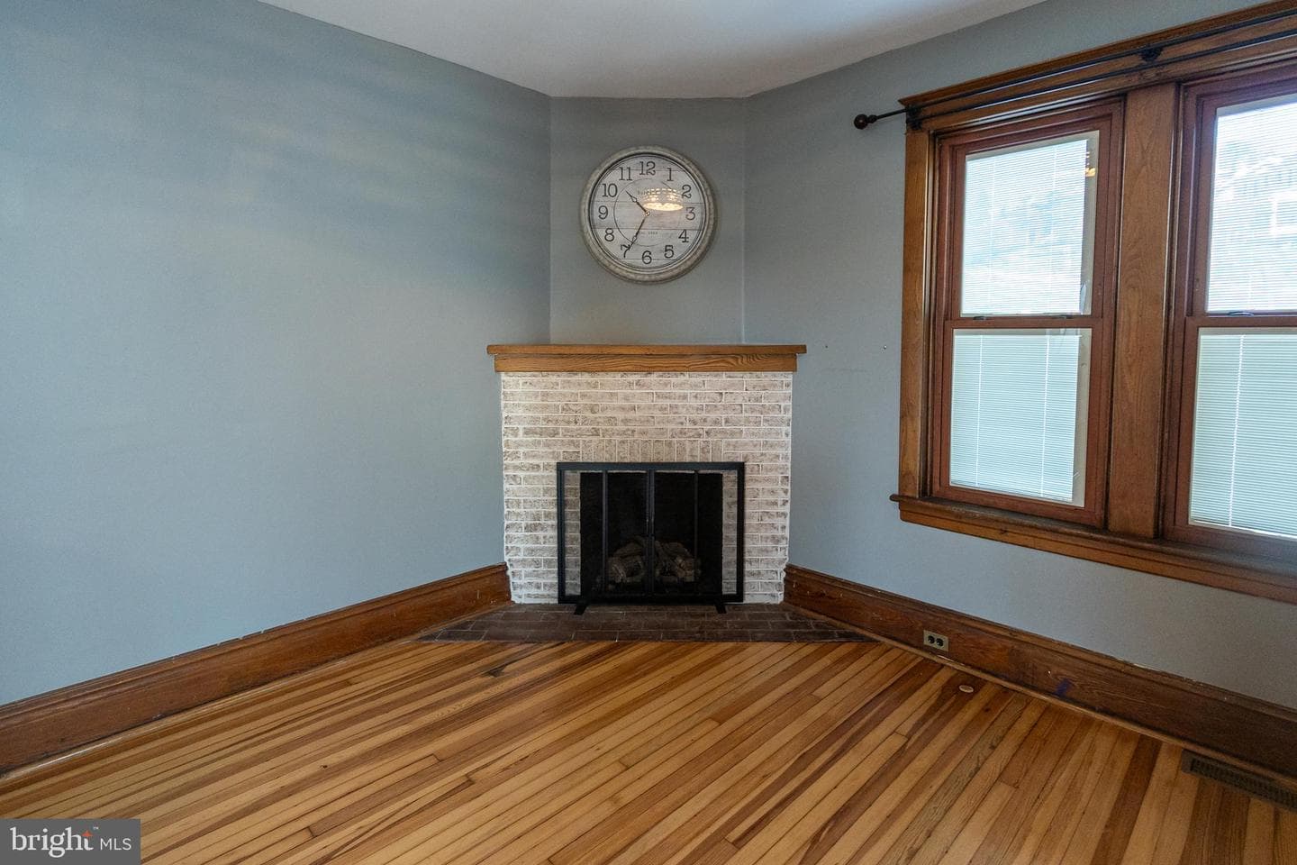 202 Walnut Street photo 7