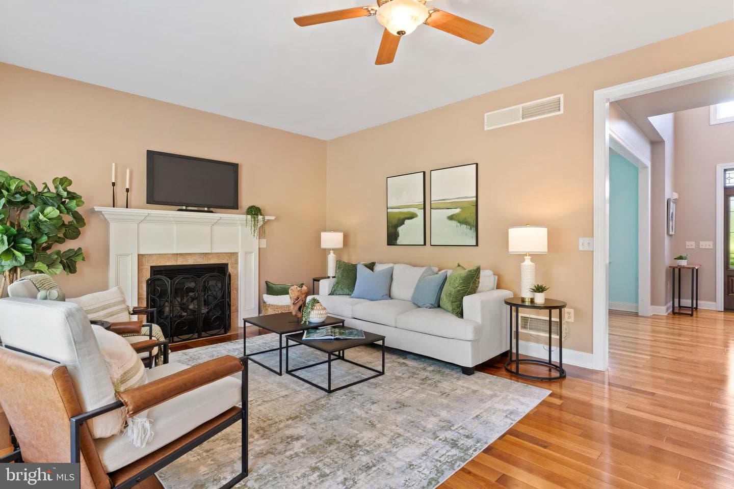 8 Bayberry Road photo 4