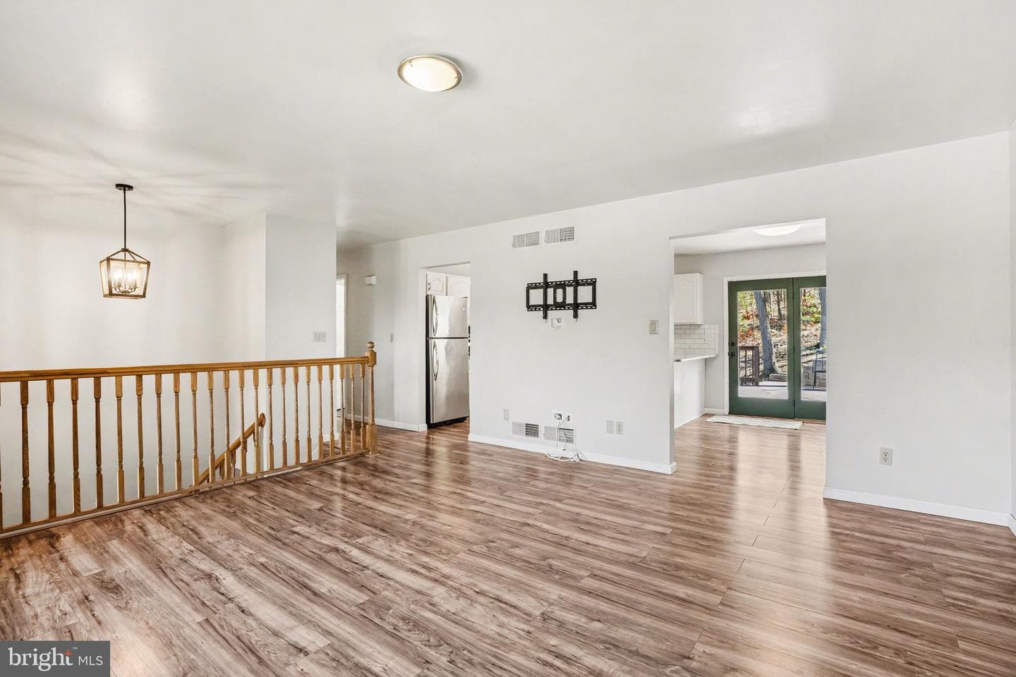 48 Liberty Drive photo 4