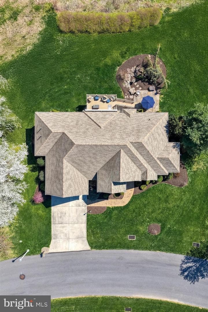 830 Sawgrass Lane photo 3