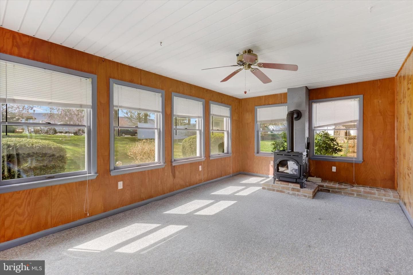 8 Dogwood Drive photo 12