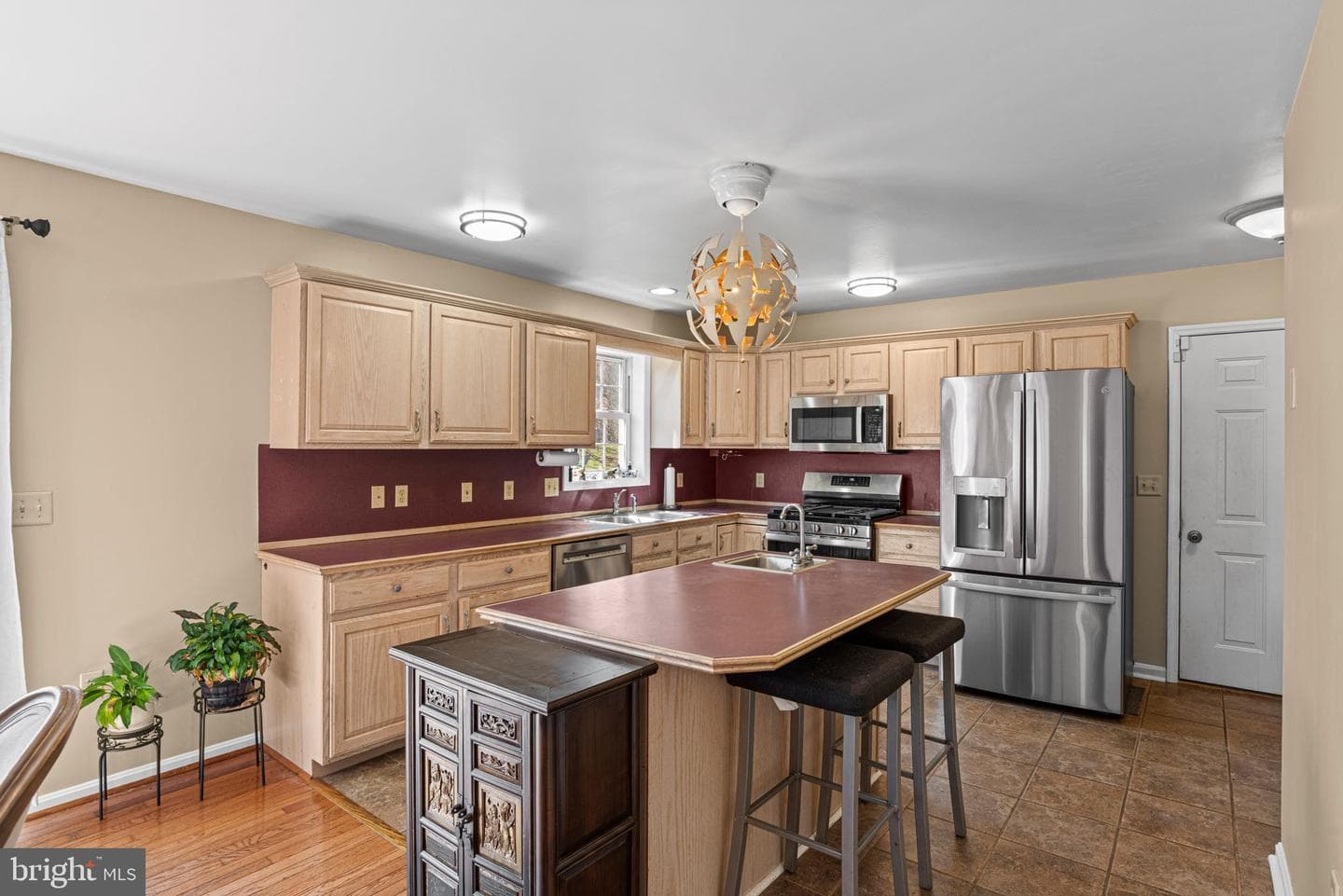 138 Westgate Dr photo 14