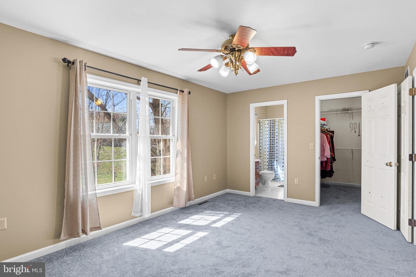 138 Westgate Dr photo 23